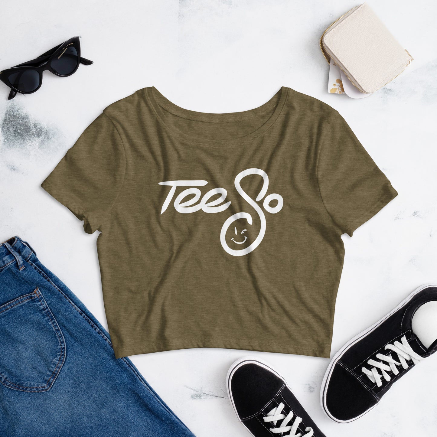 TEE SO BLACK CROP TOP